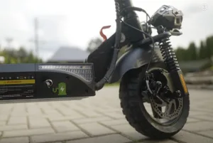 IX4 sähköskootteri 800W – Nörtti testi ja arvio