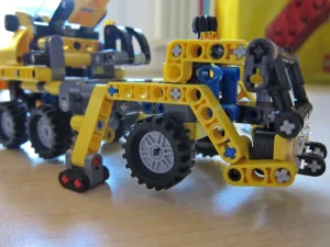 Klasične ili Technic kocke? Odaberi prema načinu sastavljanja